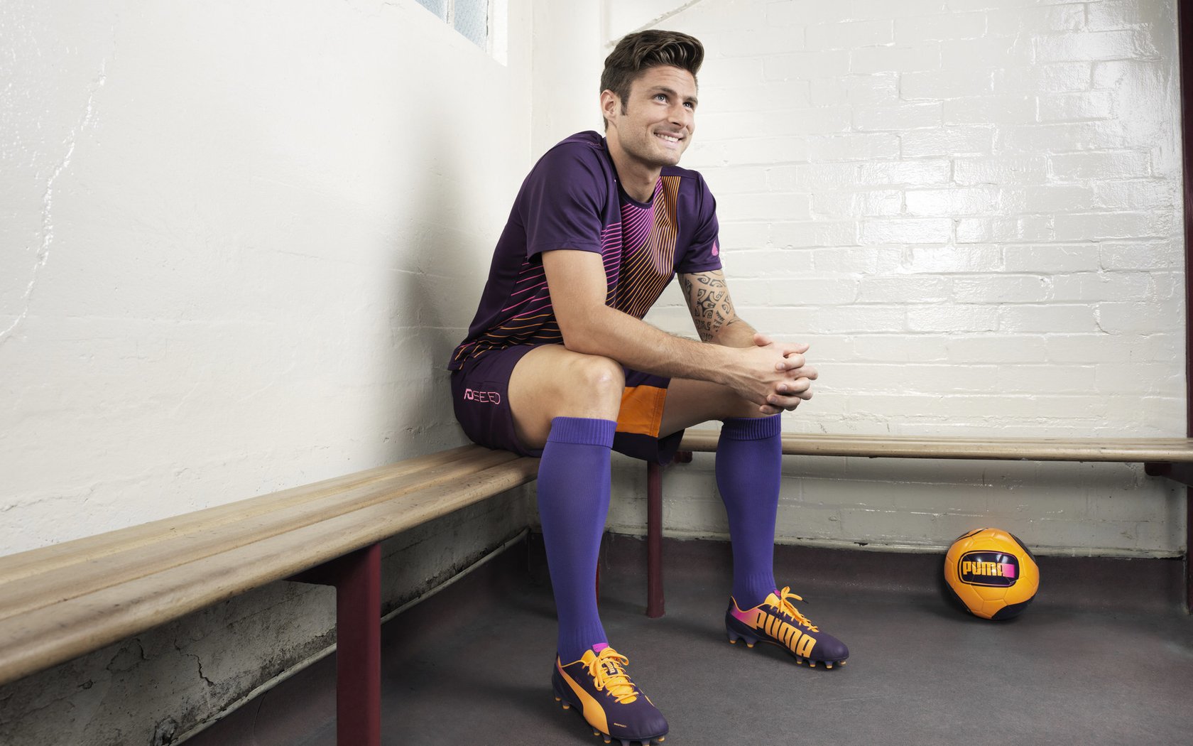 运动员公益行动：用篮球传递温暖与希望，篮球公益营销策划方案